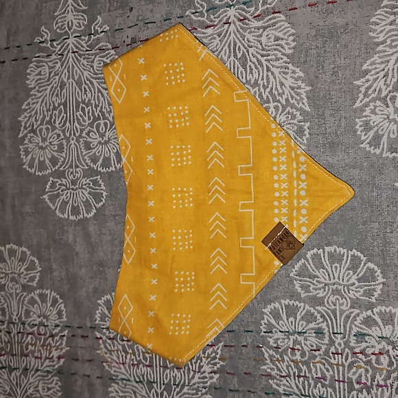 NWOT | Patchwork Paws Co Etsy Brand Reversible Dog Bandana | Lion King - Picture 3 of 8